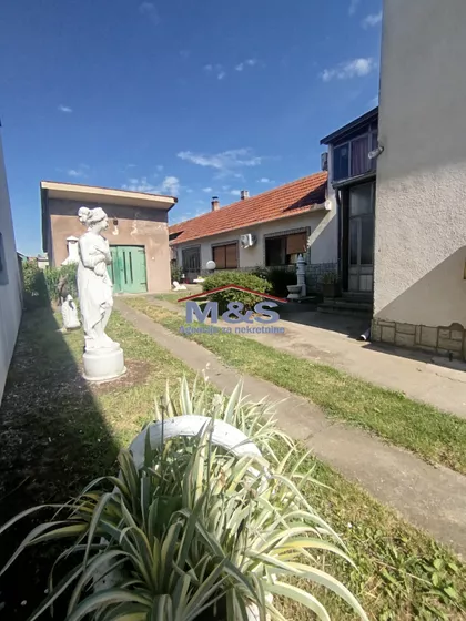 Gradske lokacije | 4zida.rs