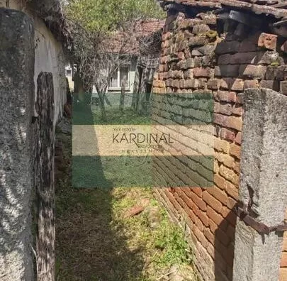 Plac | 4zida