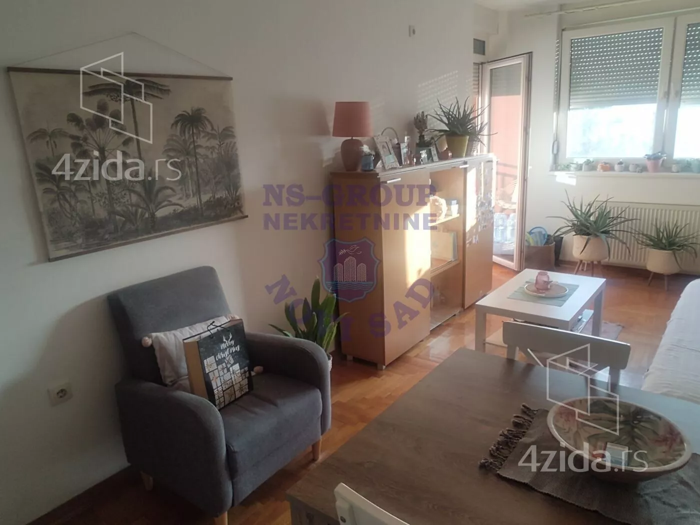 Dvoiposoban stan | 4zida