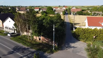 Lovćenac | 4zida.rs