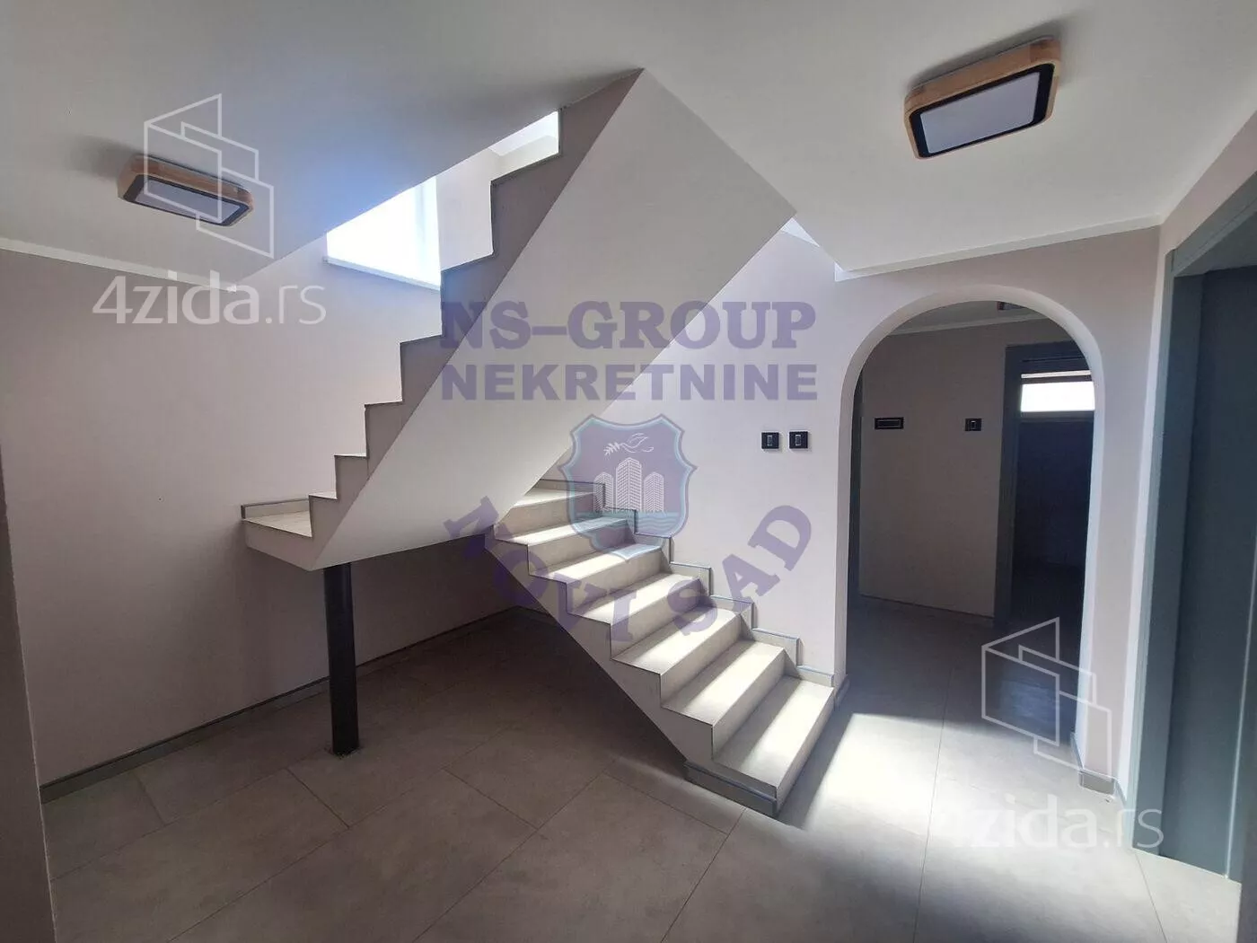 3-etažna kuća | 4zida