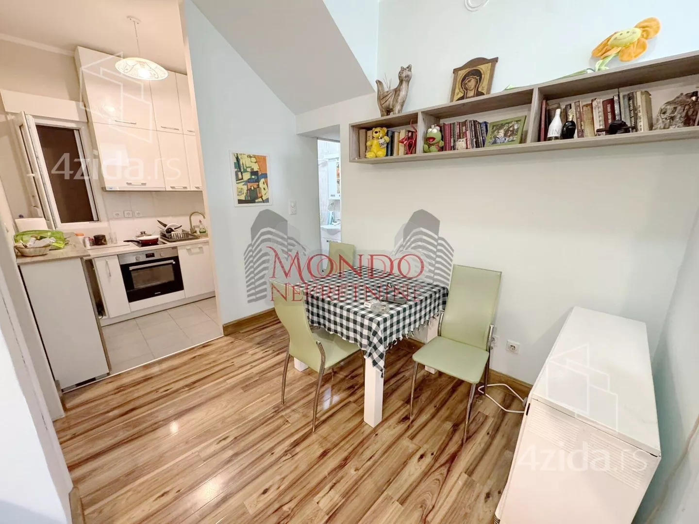 Jednoiposoban stan | 4zida