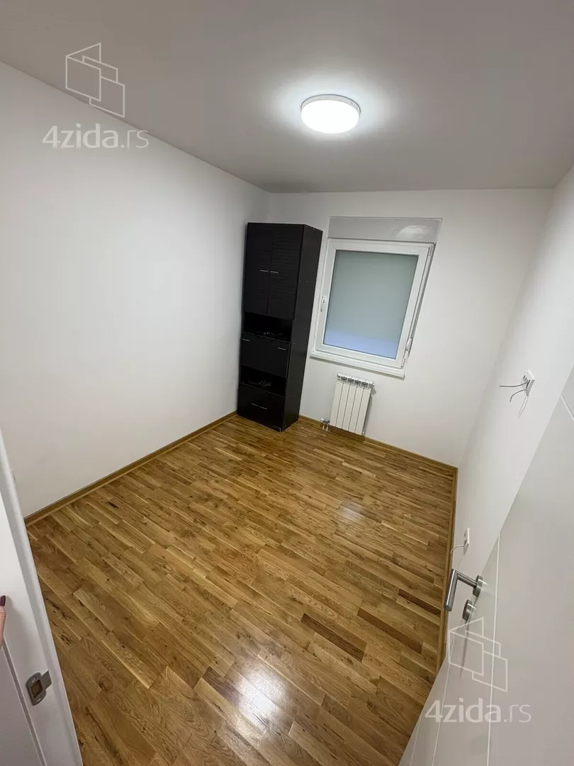 Beograd, Rakovica opština, Kneževac, Kraljice Jelene 18 - 5