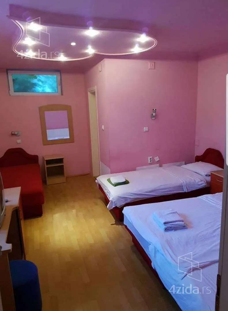 Ugostiteljski objekat | 4zida