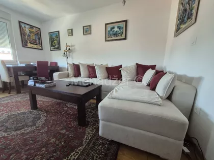 Autokomanda | 4zida.rs