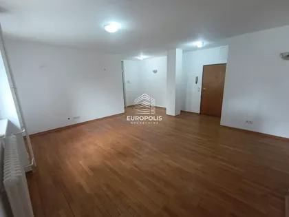 Banovo Brdo | 4zida.rs