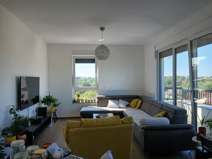 Radnička | 4zida.rs