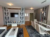 Vukov Spomenik, Zvezdara opština, Beograd | 4zida.rs