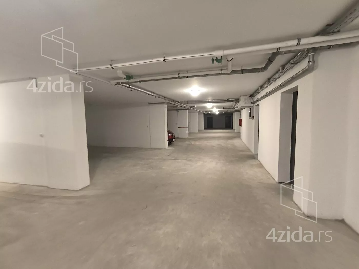 Garaža | 4zida