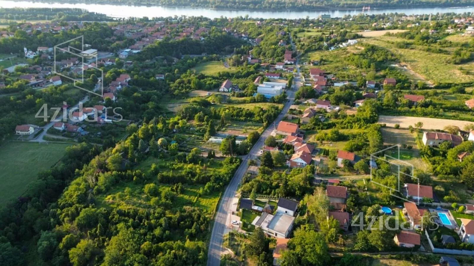 Kuća | 4zida