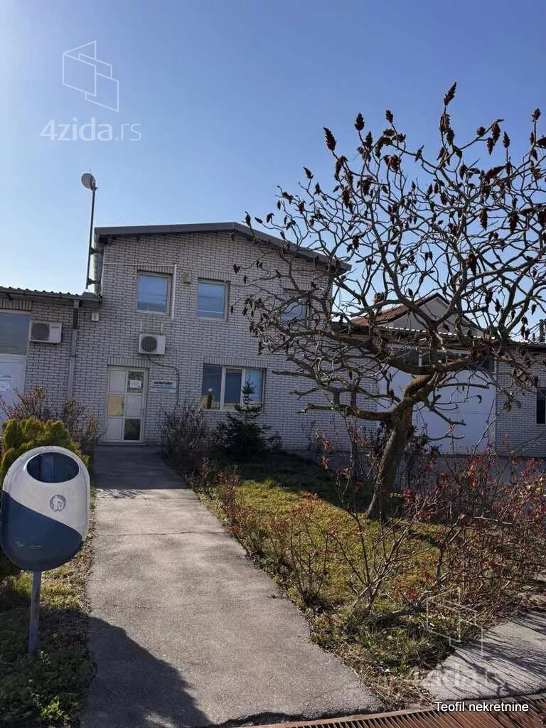 Poslovni prostor | 4zida