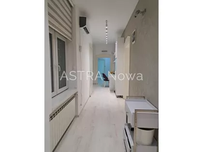 Vukov Spomenik | 4zida.rs