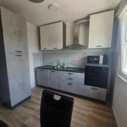 Slavujeva | 4zida.rs