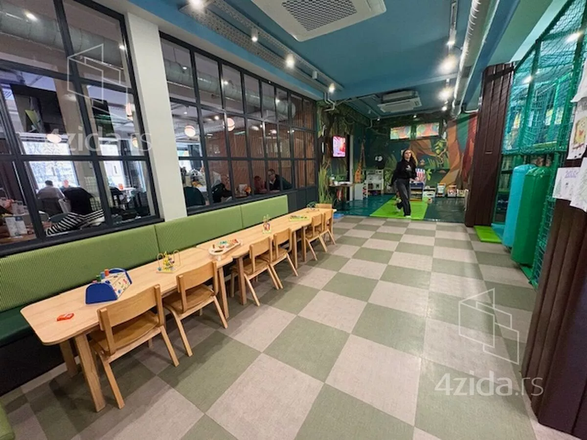 Ugostiteljski objekat | 4zida