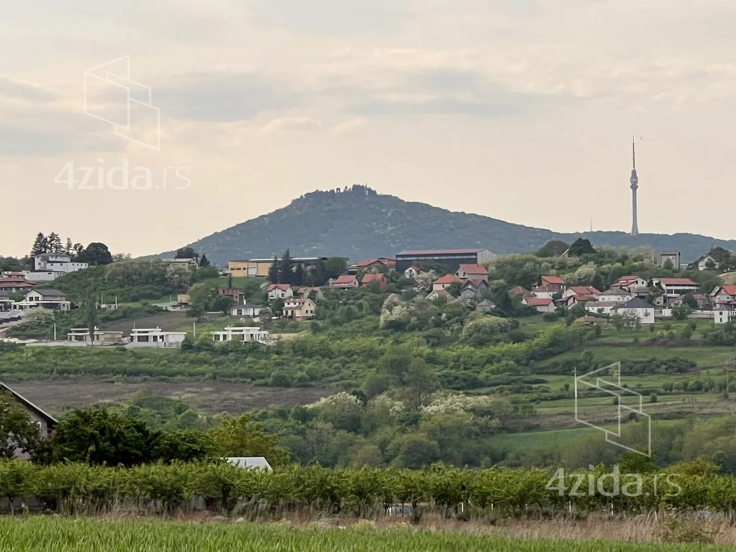 Građevinsko zemljište | 4zida