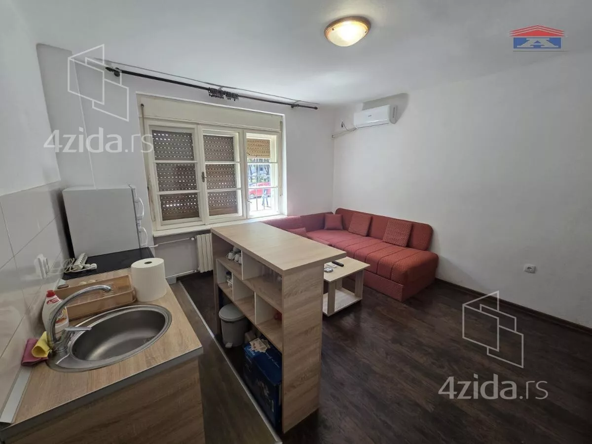 Garsonjera | 4zida