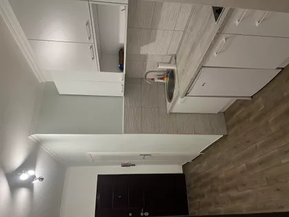 Vase Čarapića 3 | 4zida.rs