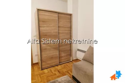 Hram Svetog Save | 4zida.rs