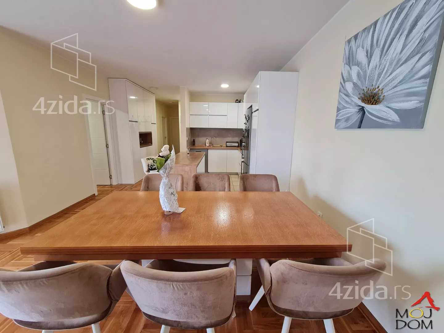 Četvorosoban stan | 4zida