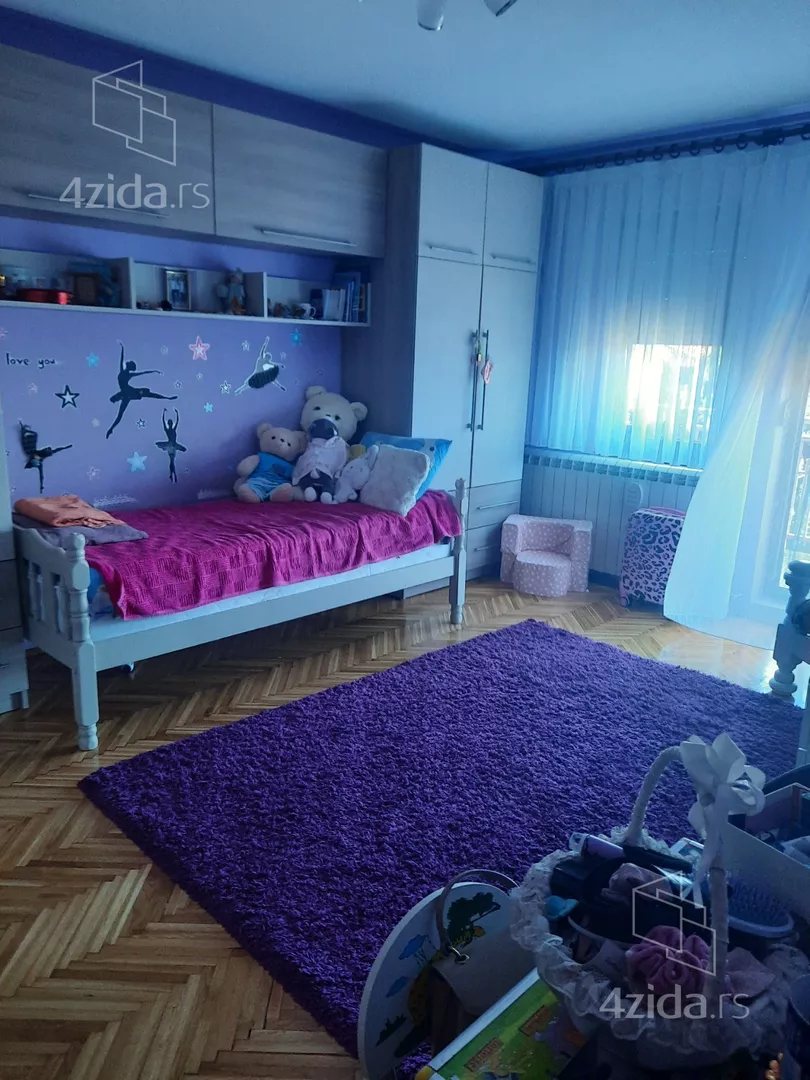 3-etažna kuća | 4zida