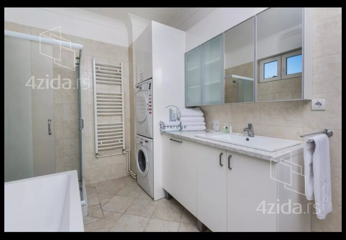 Troiposoban stan | 4zida