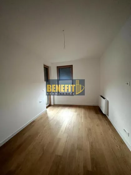 Banovo Brdo | 4zida.rs