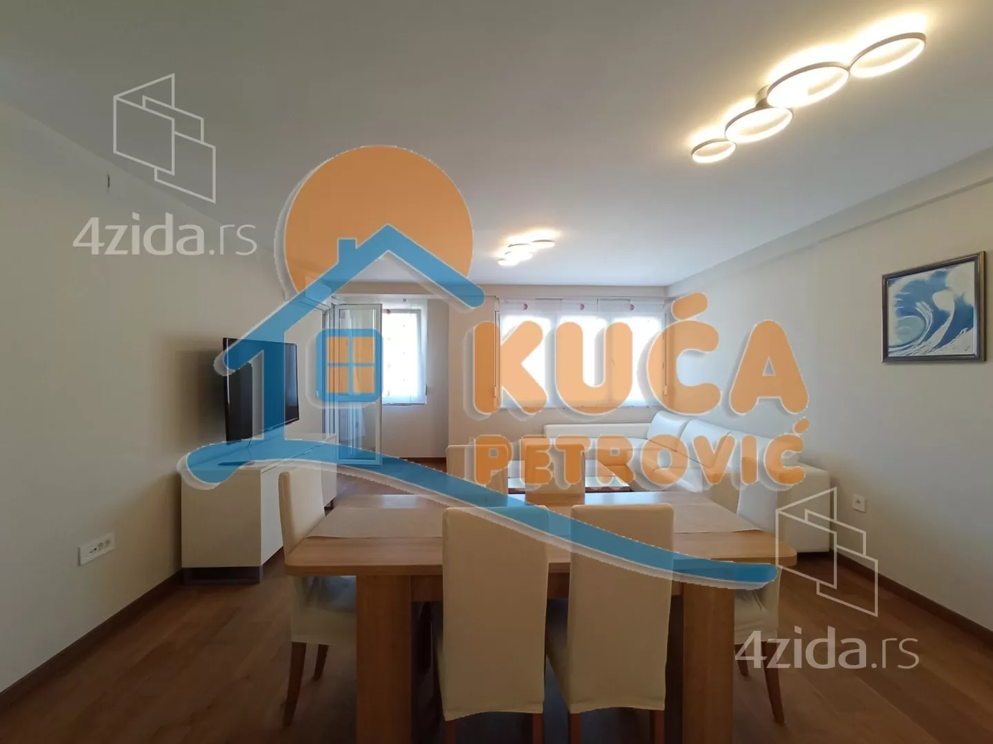 Troiposoban stan | 4zida