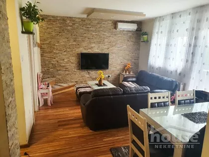 Novi Sad - Centar | 4zida.rs