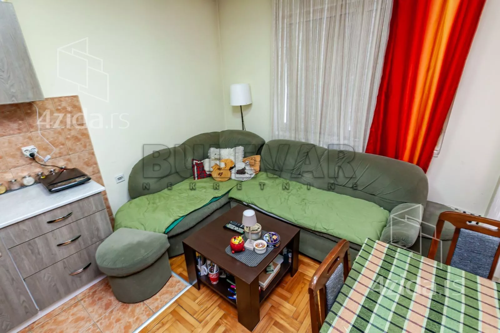 Jednoiposoban stan | 4zida