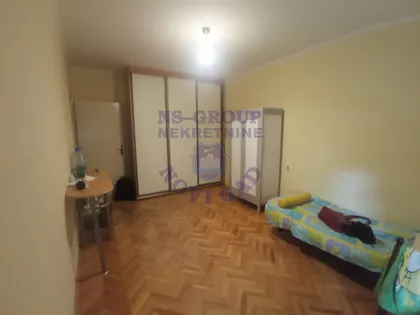 Železnička stanica | 4zida.rs