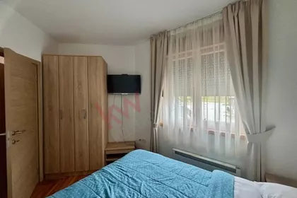 Jelena Anžujska | 4zida.rs