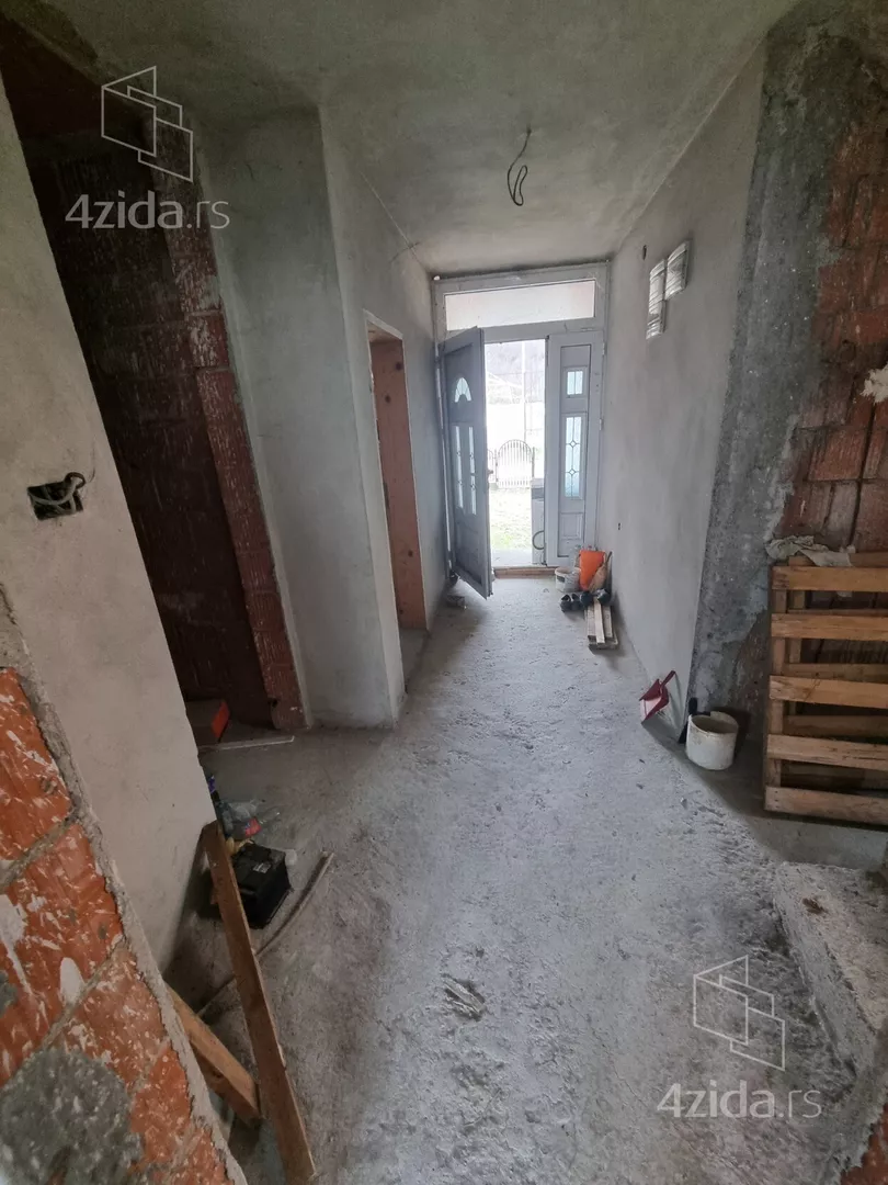 3-etažna kuća | 4zida