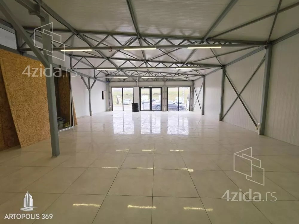 Poslovni prostor | 4zida