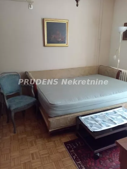 Saše Simeunovića (bivša Crnotravska) | 4zida.rs