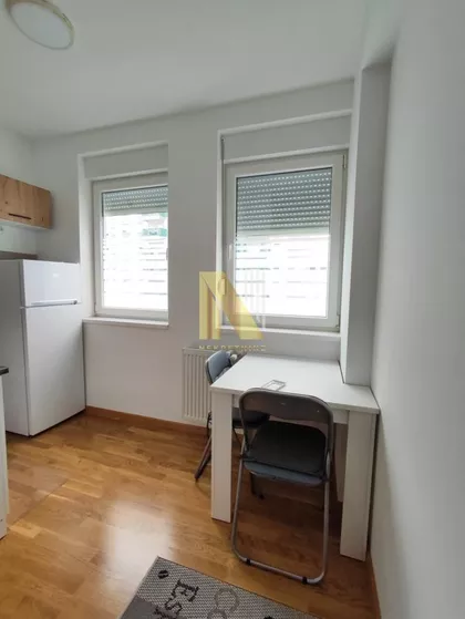 Jugovićevo | 4zida.rs