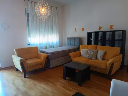 Bulevar Oslobođenja 60 | 4zida.rs