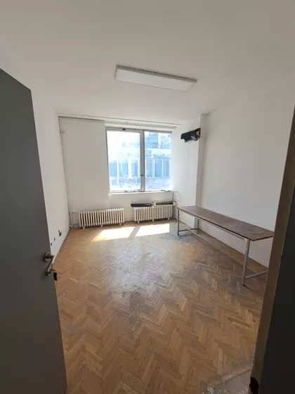 Nemanjina | 4zida.rs