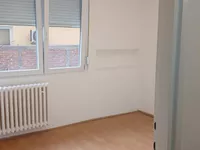 Ugrinovačka, Zemun opština, Beograd | 4zida.rs