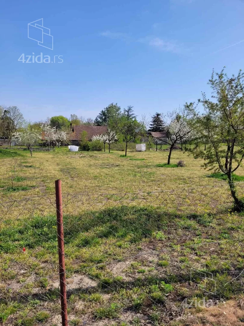 Građevinsko zemljište | 4zida
