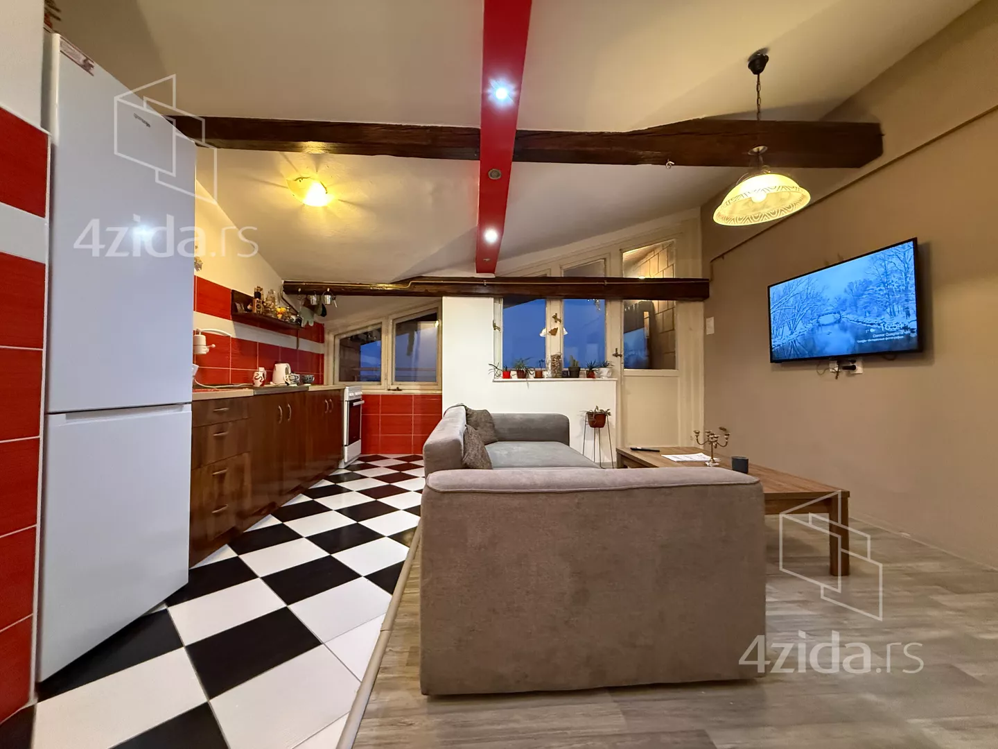 Dvoiposoban stan | 4zida