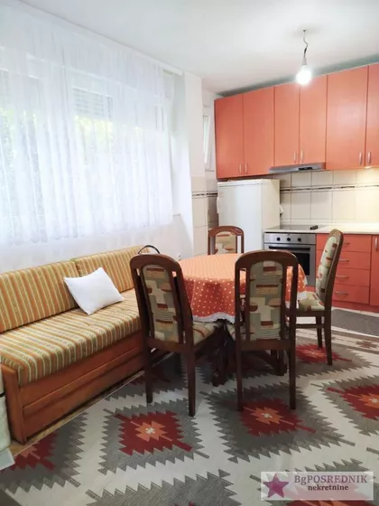 Vrnjačka | 4zida.rs