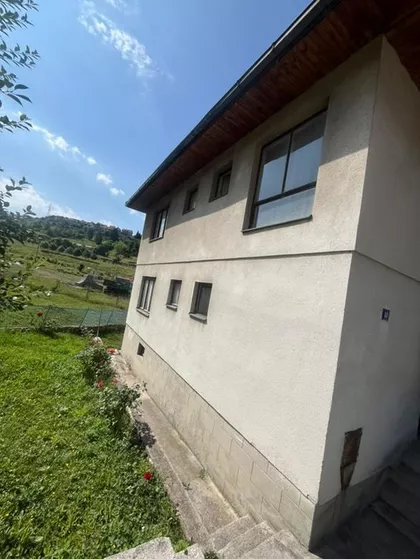 Nikole Tesle 40 | 4zida.rs