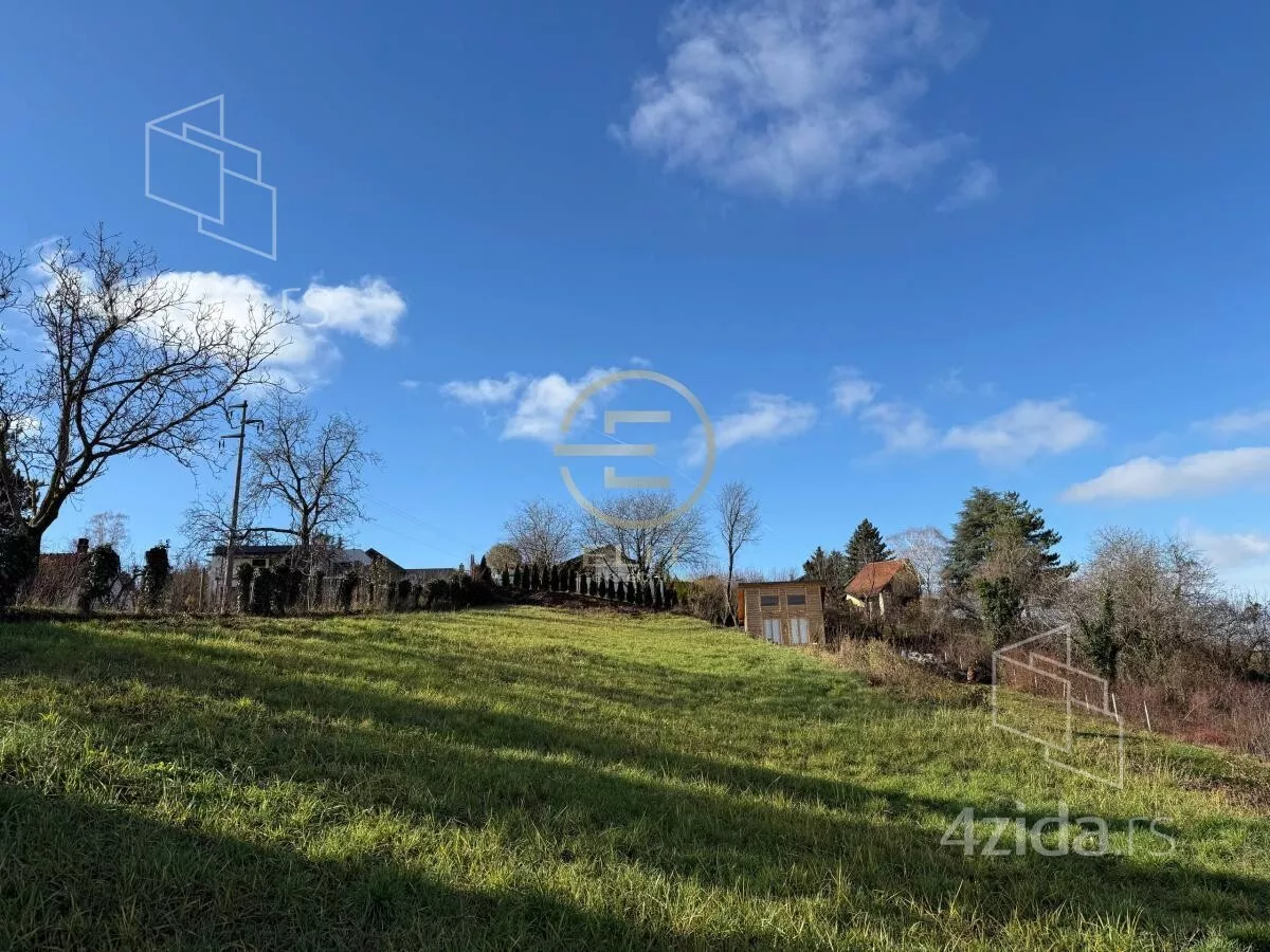 Građevinsko zemljište | 4zida