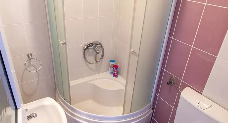 Poslovna zgrada | 4zida