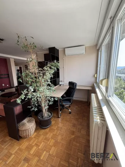 Železnička stanica | 4zida.rs