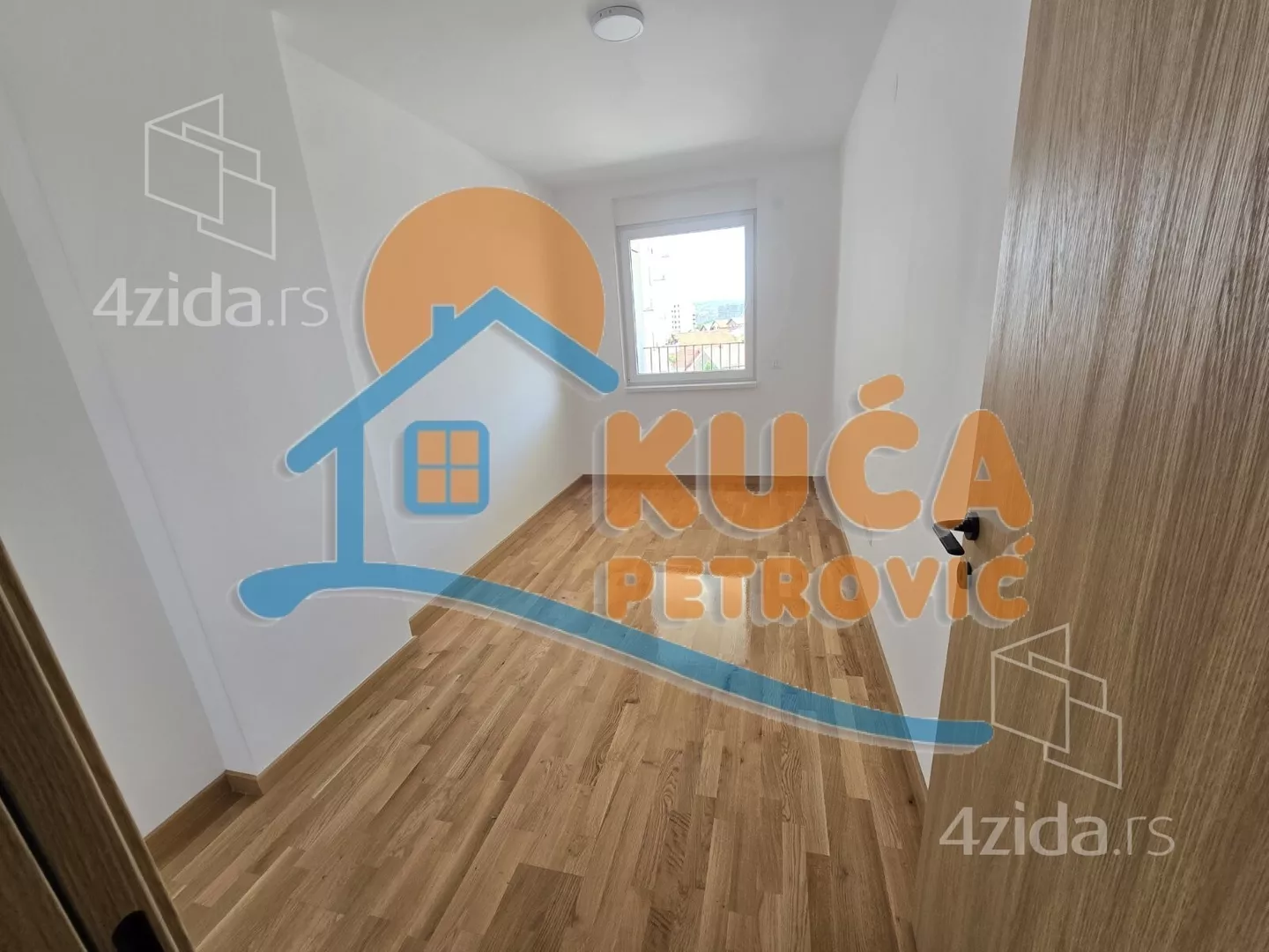 Lokal | 4zida