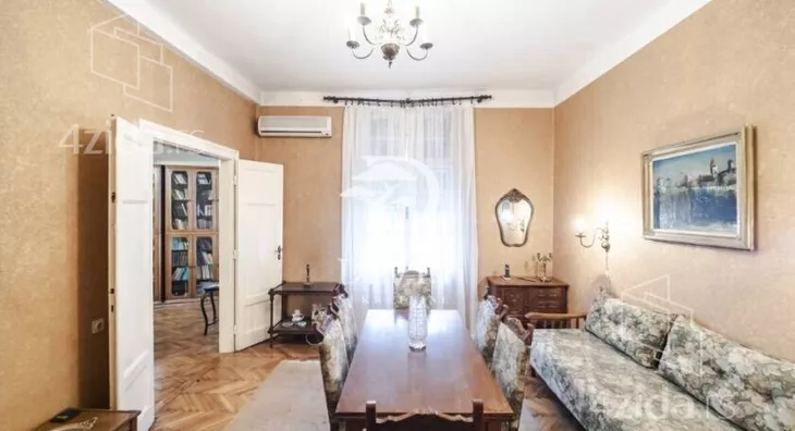 Četvoroiposoban stan | 4zida