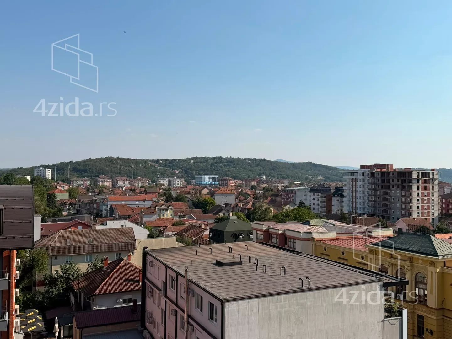 Garsonjera | 4zida