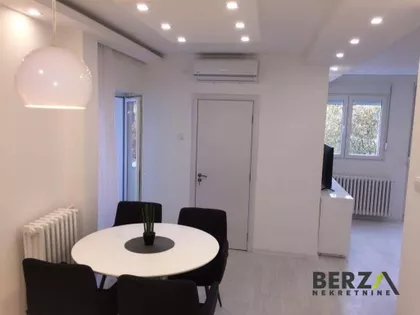 Železnička stanica | 4zida.rs