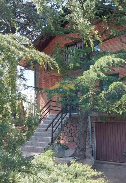 Sremska Kamenica | 4zida.rs